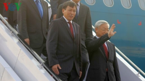 Генсек ЦК КПВ Нгуен Фу Чонг начал государственный визит в Индию